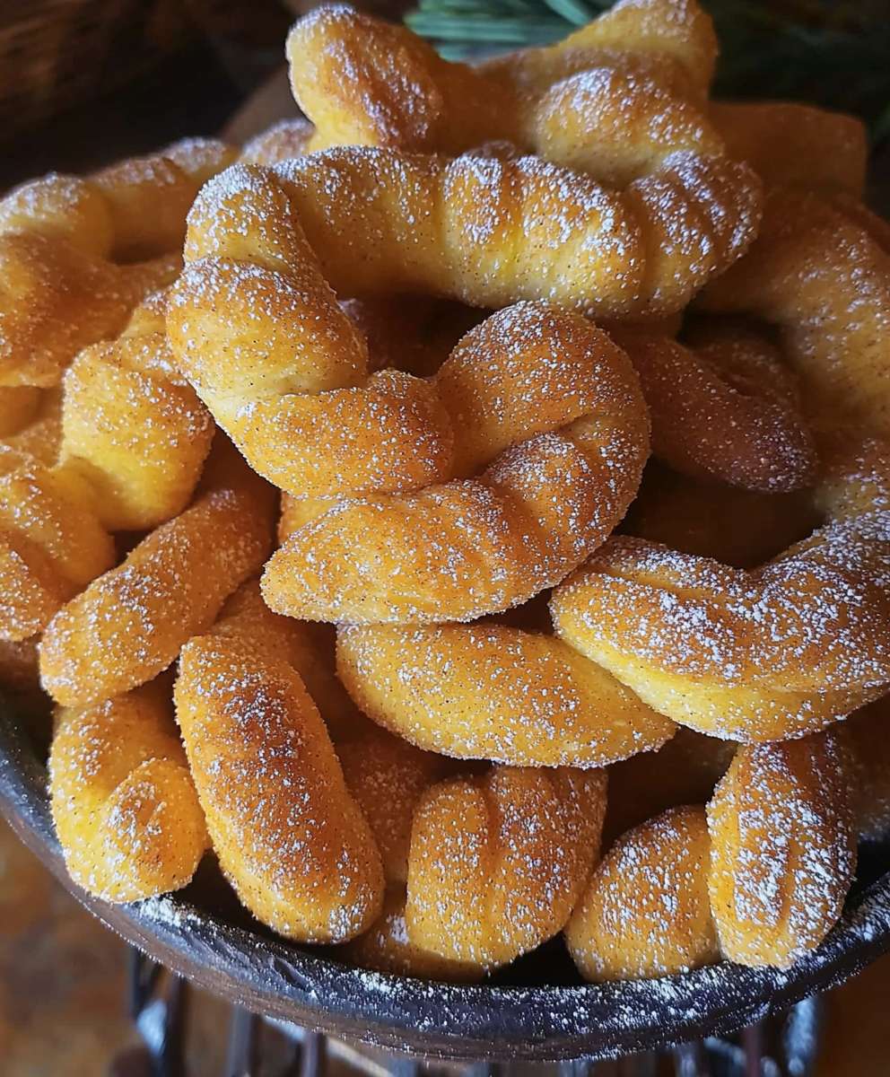 Dough Cinnamon Twists