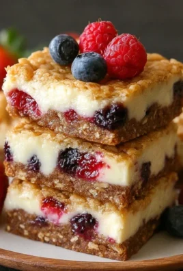 Berry Oatmeal Cheesecake Bars