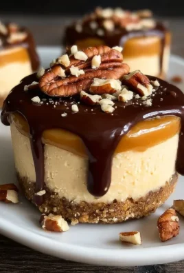 No Bake Turtle Mini Cheesecakes