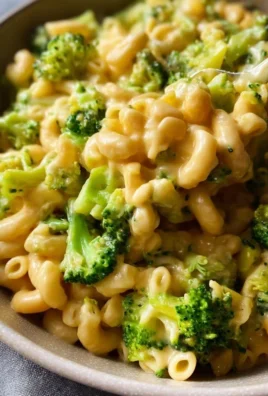 One Pot Healthy Broccoli Mac and Cheese