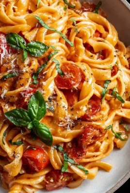 Easy One Pot Creamy Tomato Pasta